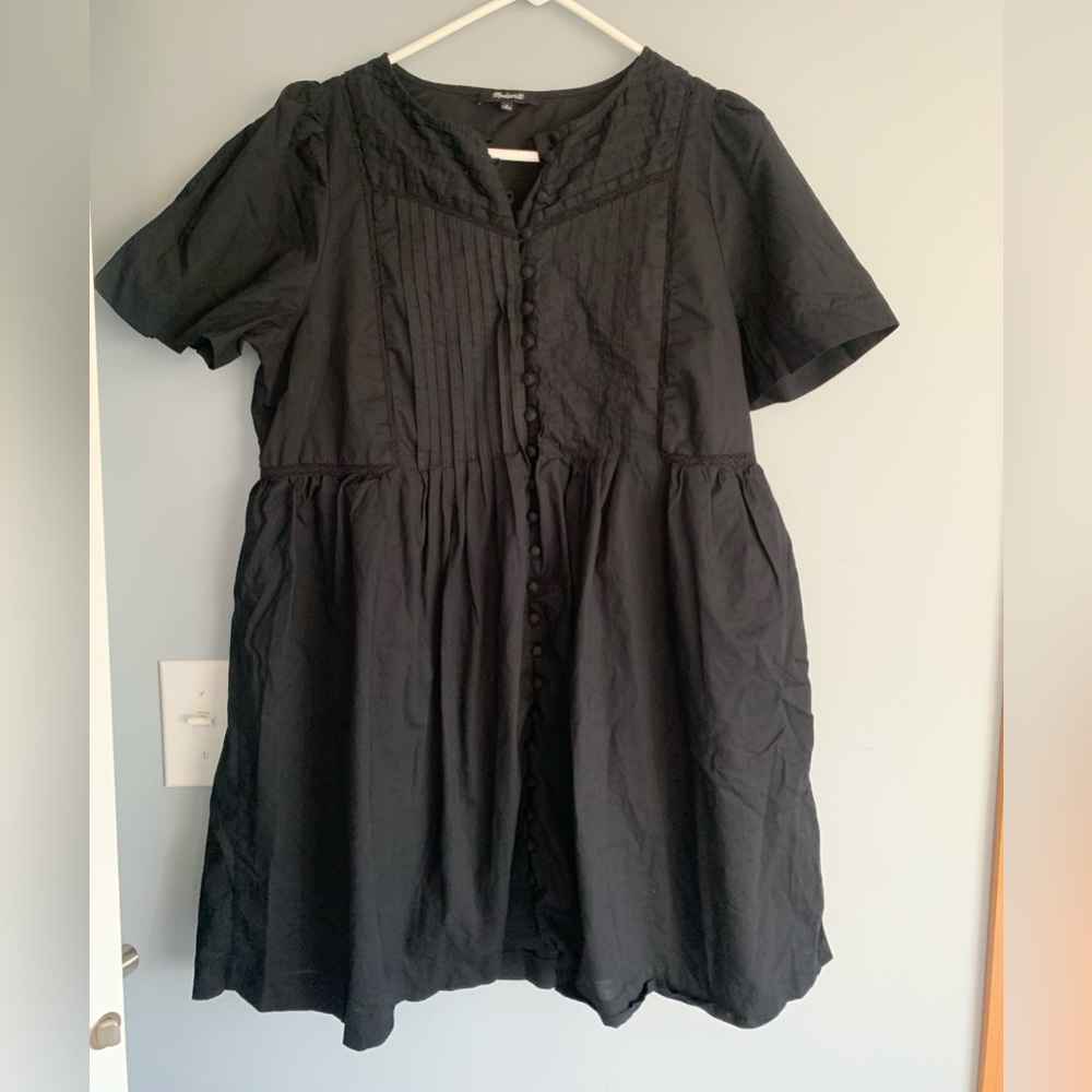 Madewell black babydoll dress size Medium